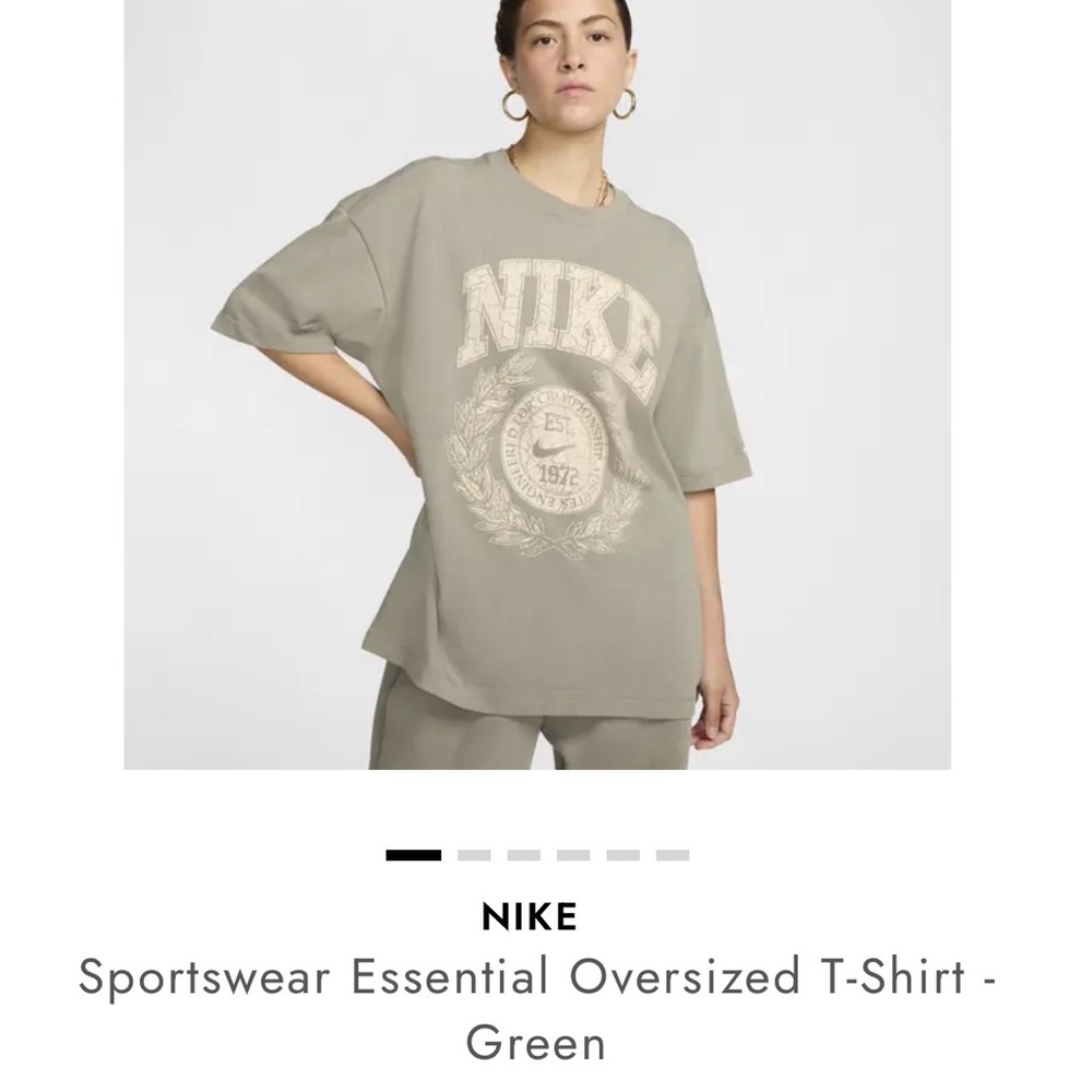 Nike Sportswear Essential Oversized T-Shirt